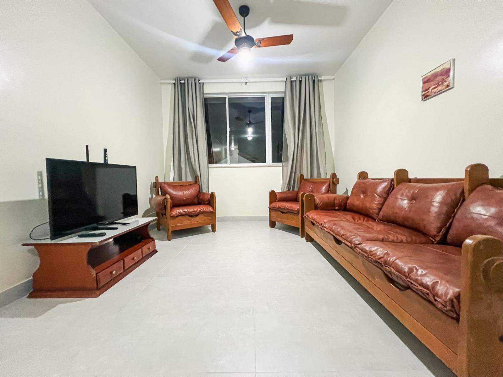 Apartamento Na Praia Do Forte - Poucos Passos Do Mar Cabo Frio Bagian luar foto